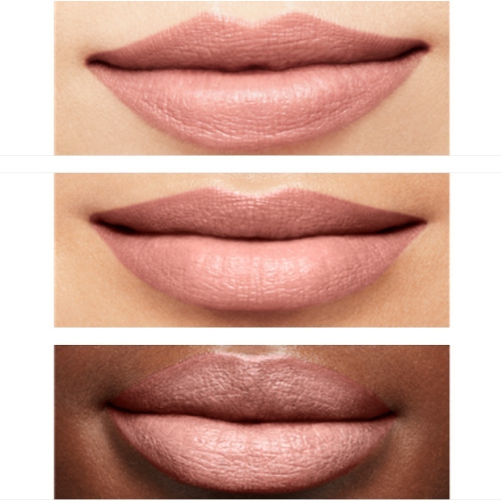 Mary Kay Semi-Shine Gel Lipstick💄in Naturally Buff! - Picture 2 of 3